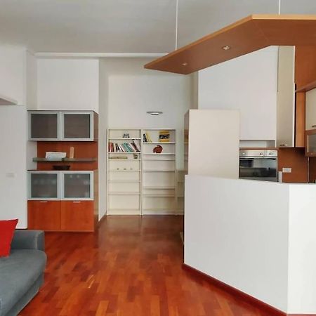 Porta Romana District Suite Милано Екстериор снимка